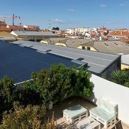 Retiro Da Graca: Stylish Sunny Apt With A Balcony アパート