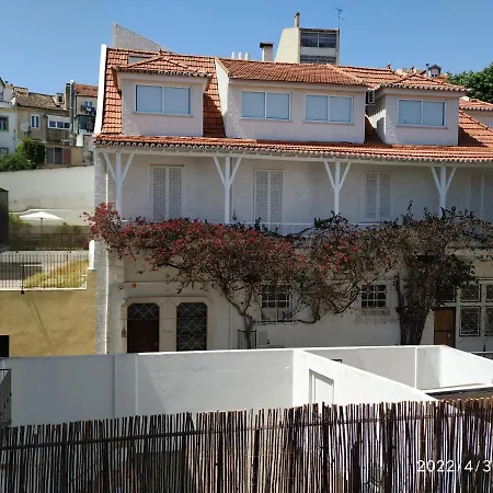 Apartment Retiro Da Graca: Stylish Sunny Apt With A Balcony *