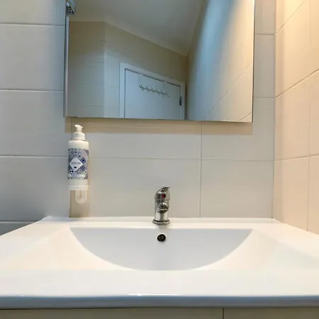 Retiro Da Graca: Stylish Sunny Apt With A Balcony アパート